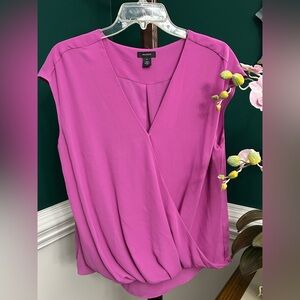Halogen twist front top. Women’s size medium. Purple